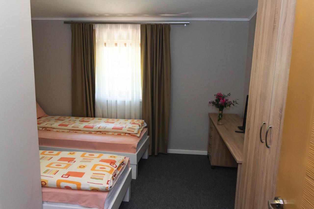 Appartement Anin Dvor Sekovici Extérieur photo