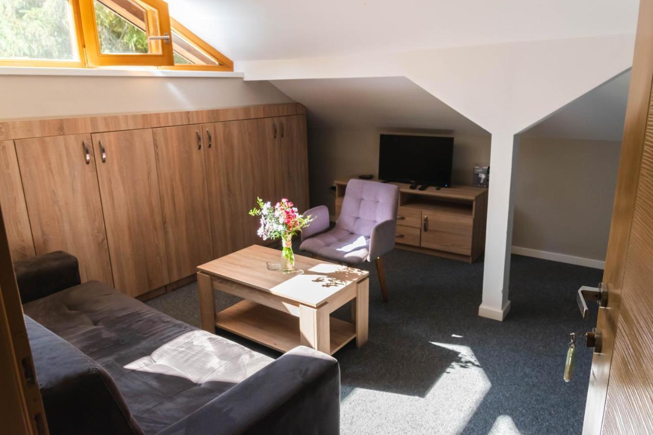 Appartement Anin Dvor Sekovici Extérieur photo